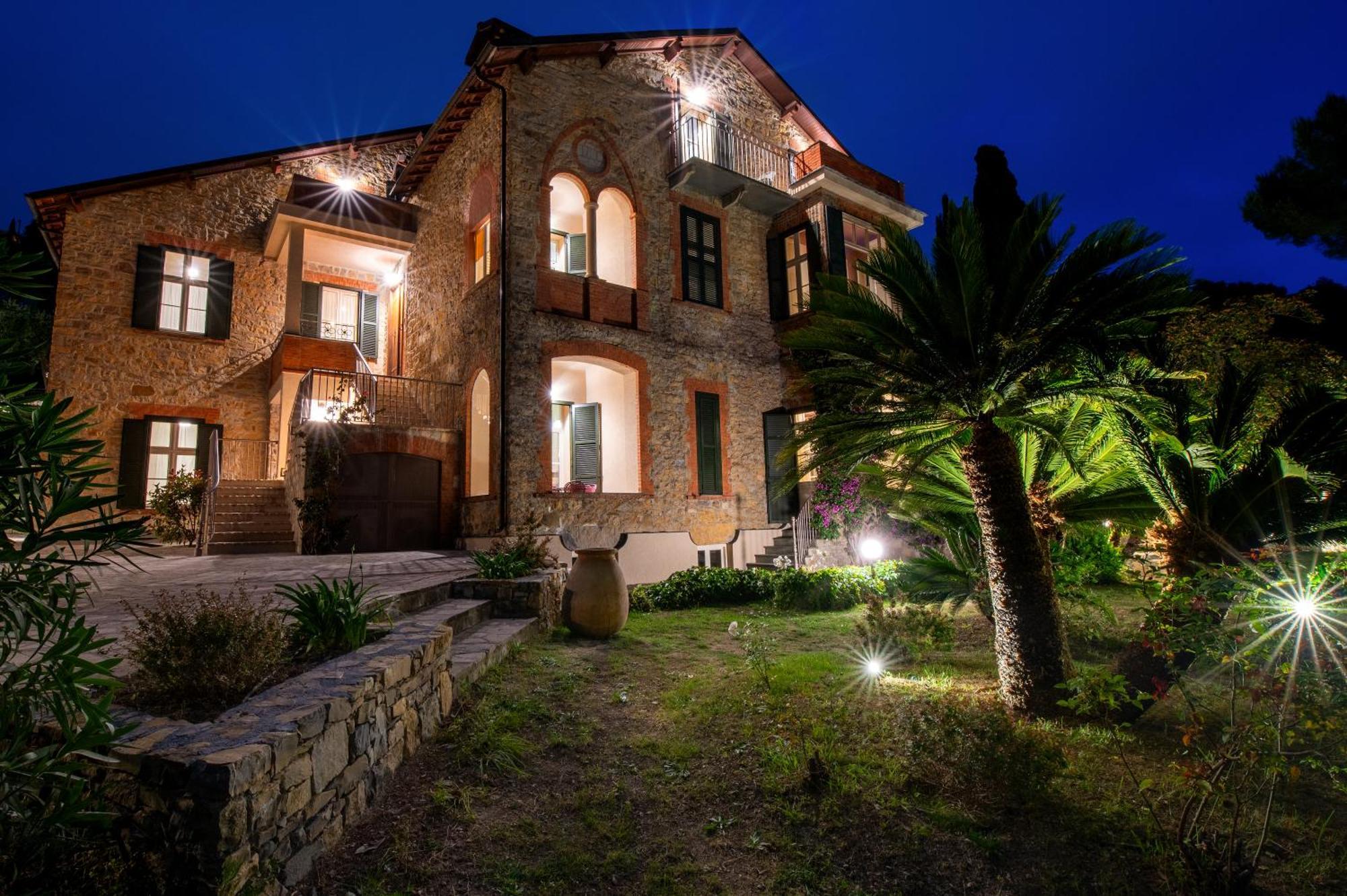 Villa Rappis Imperia Exterior photo